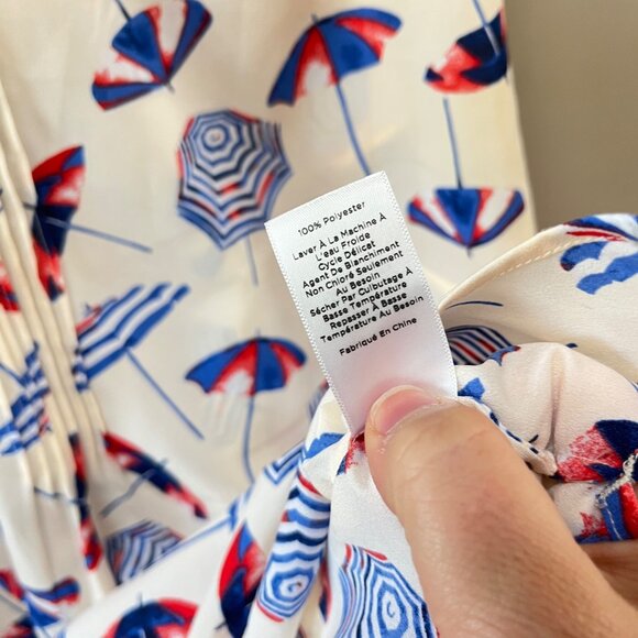 Talbots Womens M White Beach Umbrella Print Blouse W/ Pintuck Button Detail & Sh - Picture 5 of 6